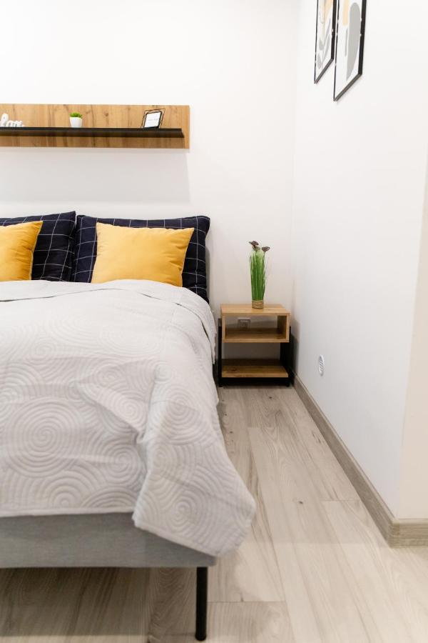 The Central Border Premium Apartment Штурово Екстер'єр фото